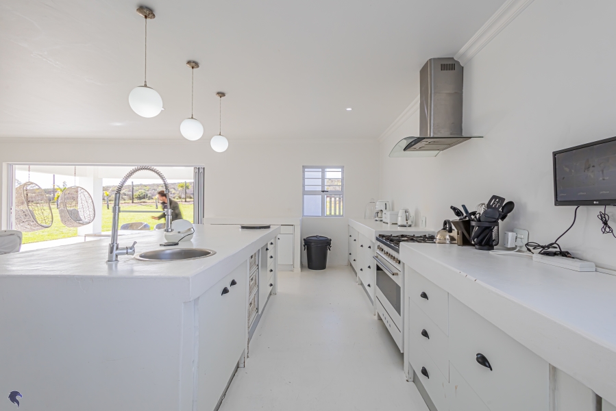 6 Bedroom Property for Sale in Long Acres Country Estate Western Cape
